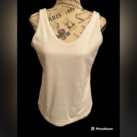 B.Moss White Silky Tank Top - Picture 1 of 5